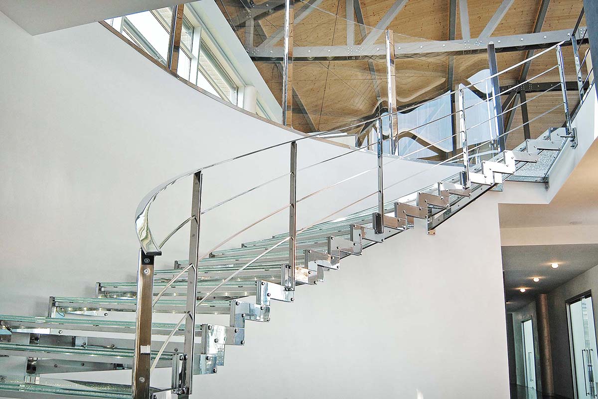 Aurea-Curve-Glass-scala-trave-ginocchio-1 scala monumentale